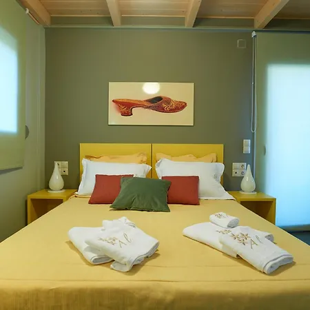 Arenaria L. Villas Complex Villa *