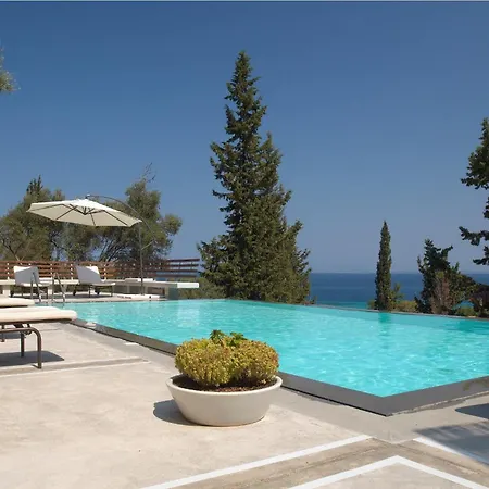 Villa Arenaria L. Villas Complex *