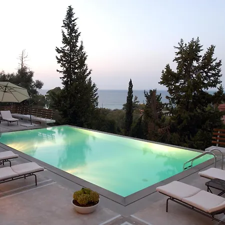 Villa Arenaria L. Complex *