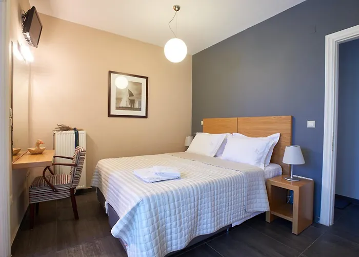 Arenaria L. Complex Villa Agios Ioannis (Lefkada)